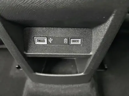 Photo 18 Peugeot 308  PureTech 130ch S&S EAT8