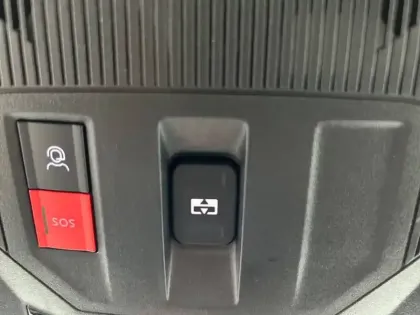 Photo 27 Peugeot 308  PureTech 130ch S&S EAT8