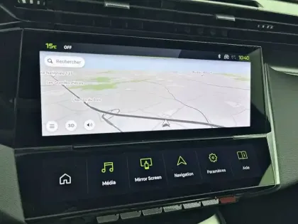 Photo 24 Peugeot 308  PureTech 130ch S&S EAT8