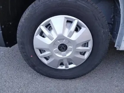 Photo 12 Peugeot Boxer  FGN TOLE 3.3 T L2H2 140 S&S BVM6