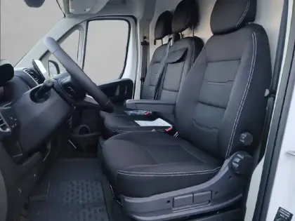 Photo 11 Peugeot Boxer  FGN TOLE 3.3 T L2H2 140 S&S BVM6