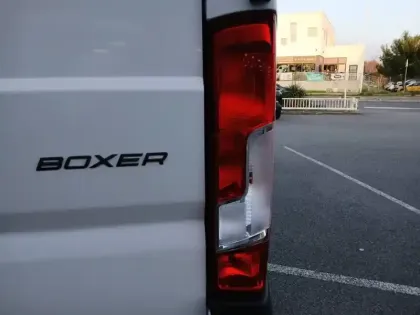 Photo 16 Peugeot Boxer  FGN TOLE 3.3 T L2H2 140 S&S BVM6