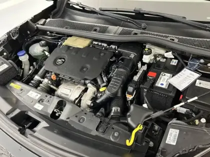 Photo 30 Peugeot 2008  BlueHDi 110 S&S BVM6