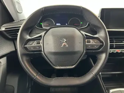 Photo 23 Peugeot 2008  BlueHDi 110 S&S BVM6