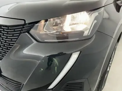 Photo 29 Peugeot 2008  BlueHDi 110 S&S BVM6