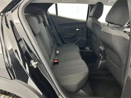 Photo 24 Peugeot 2008  BlueHDi 110 S&S BVM6