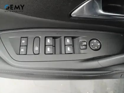 Photo 11 Peugeot 308 Gén. III Ph1 Allure 5