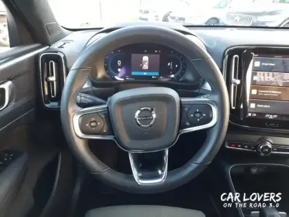 Photo 8 Volvo Xc40  B3 163 ch DCT7