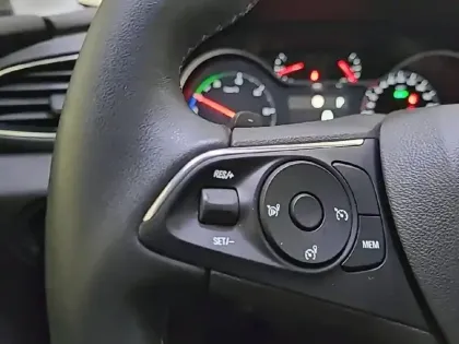 Photo 49 Opel Grandland X  Hybrid 225 ch BVA8