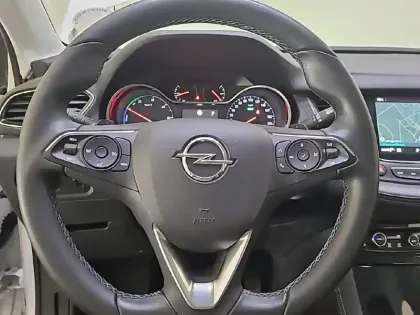 Photo 30 Opel Grandland X  Hybrid 225 ch BVA8