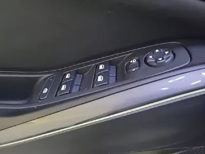 Photo 52 Opel Grandland X  Hybrid 225 ch BVA8