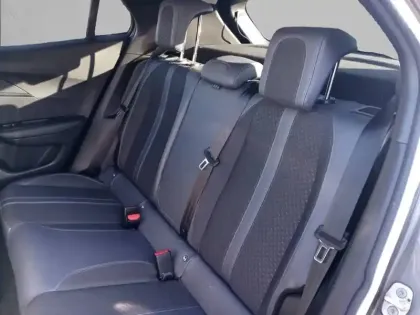 Photo 11 Peugeot 2008  BlueHDi 100 S&S BVM6