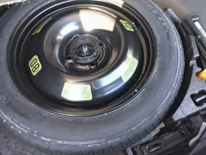 Photo 20 Peugeot 2008  BlueHDi 100 S&S BVM6