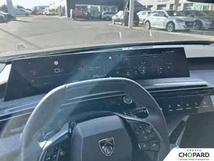 Photo 13 Peugeot 3008  Hybrid 136 e-DCS6