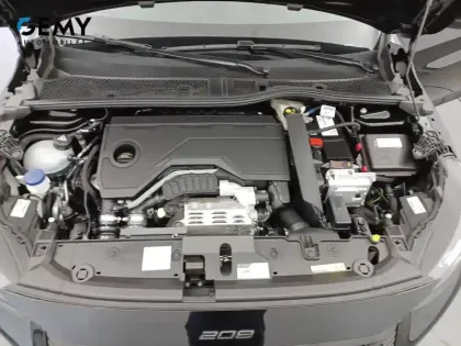 Photo 11 Peugeot 208  Hybrid 100 e-DCS6