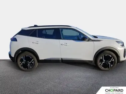 Photo 8 Peugeot 2008  PureTech 130 S&S EAT8