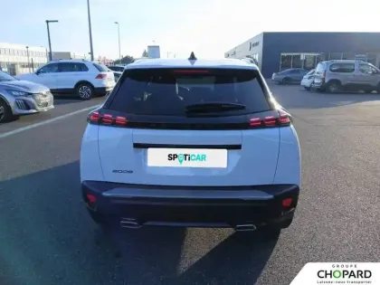 Photo 27 Peugeot 2008  PureTech 130 S&S EAT8