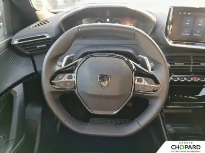 Photo 15 Peugeot 2008  PureTech 130 S&S EAT8