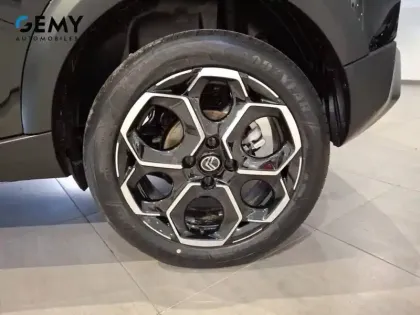 Photo 10 Citroën C3  Hybride 110 ch e-DCS6