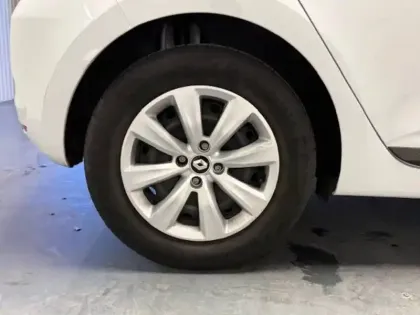 Photo 16 Renault Clio  SCe 65