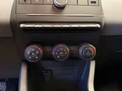 Photo 24 Renault Clio  SCe 65