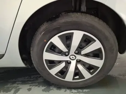 Photo 8 Renault Clio  TCe 90