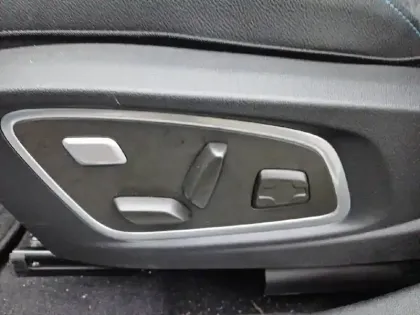 Photo 17 Renault Austral  E-Tech hybrid 200