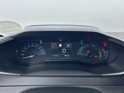 Photo 9 Peugeot 208  Electrique 50 kWh 136ch
