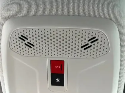 Photo 49 Peugeot 208 Gén. II Ph1 NG Allure 5