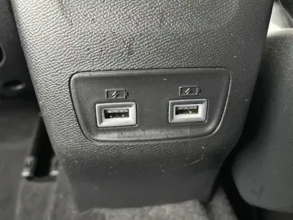 Photo 17 Peugeot 208  Electrique 50 kWh 136ch