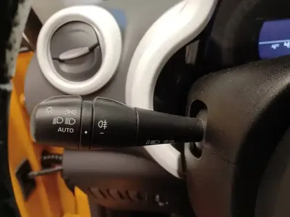 Photo 34 Renault Twingo  III TCe 95