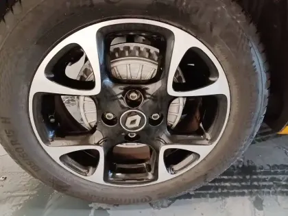 Photo 17 Renault Twingo  III TCe 95