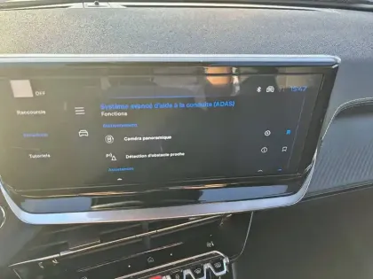 Photo 18 Peugeot 2008  Hybrid 145 e-DCS6