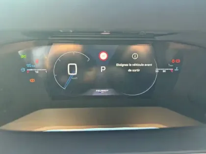 Photo 9 Peugeot 2008  Hybrid 145 e-DCS6