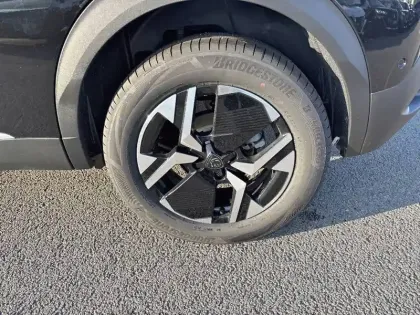 Photo 12 Peugeot 2008  Hybrid 145 e-DCS6