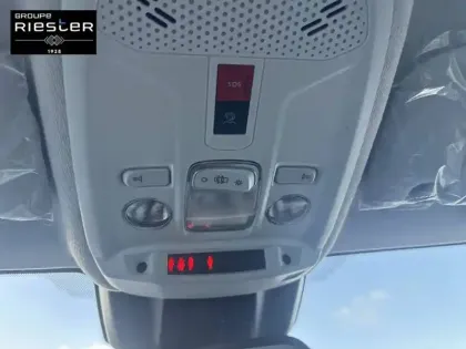 Photo 17 Opel Corsa  1.2 Turbo Hybrid 110 ch e-DCT6