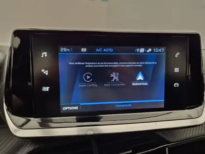 Photo 40 Peugeot 2008  PureTech 100 S&S BVM6