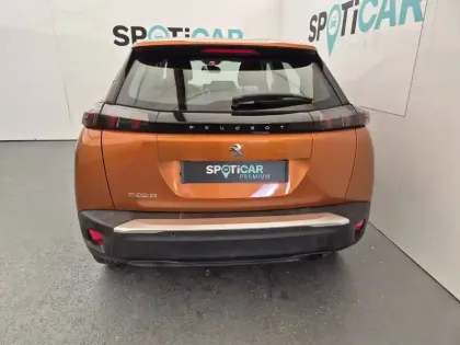 Photo 26 Peugeot 2008  PureTech 100 S&S BVM6