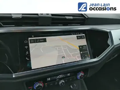 Photo 14 Audi Q3  35 TFSI 150 ch S tronic 7