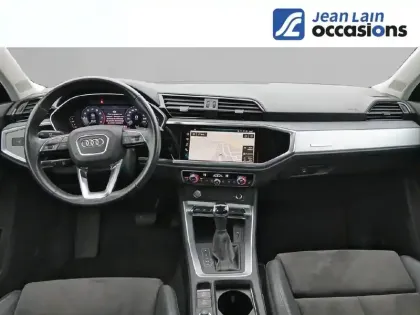 Photo 17 Audi Q3  35 TFSI 150 ch S tronic 7