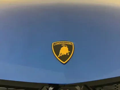 Photo 11 Lamborghini Urus  4.0 V8 800ch BVA8