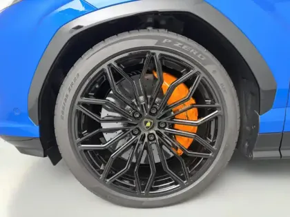 Photo 8 Lamborghini Urus  4.0 V8 800ch BVA8