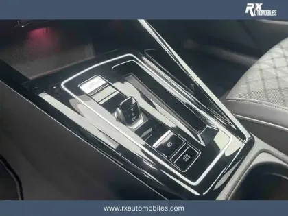 Photo 20 Volkswagen Golf  1.5 eTSI OPF 150 DSG7