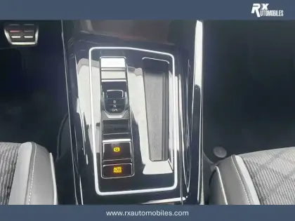 Photo 16 Volkswagen Golf  1.5 eTSI OPF 150 DSG7