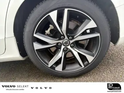 Photo 16 Volvo S60  T6 Twin Engine 253 + 87 ch Geartronic 8
