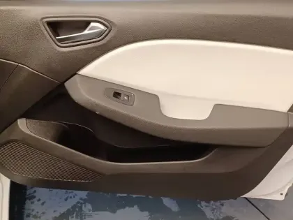 Photo 14 Renault Clio  TCe 90