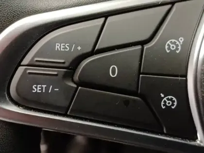 Photo 80 Renault Clio  TCe 90