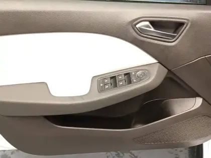 Photo 27 Renault Clio  TCe 90