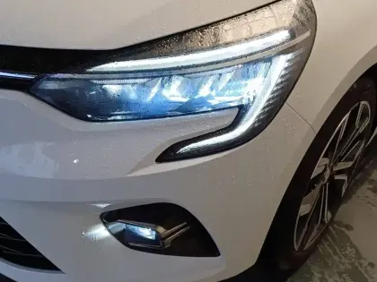 Photo 88 Renault Clio  TCe 90