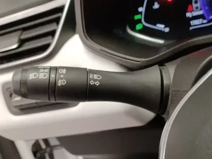 Photo 37 Renault Clio  TCe 90